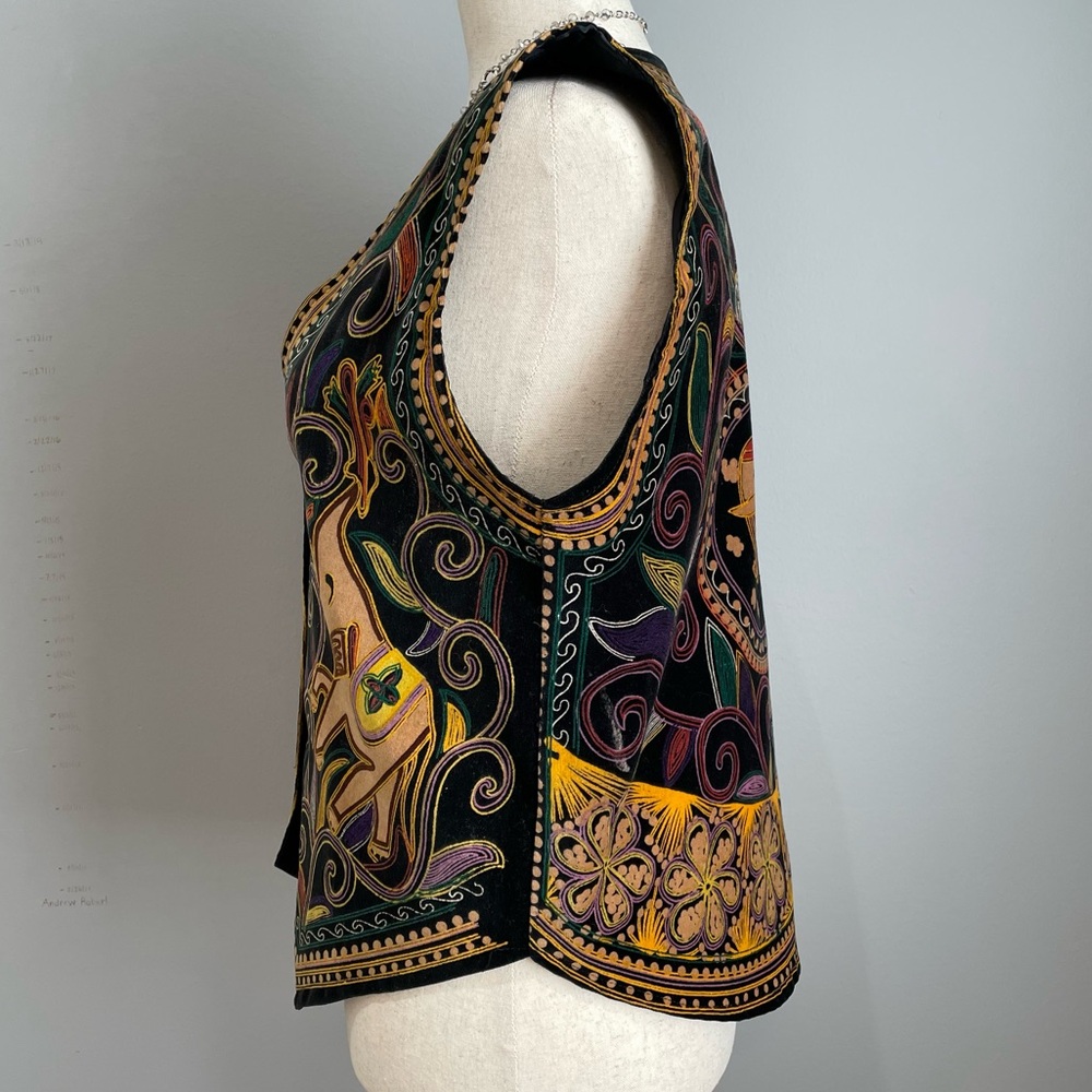 VTG Pabst Blue Ribbon Velvet Vest XXL Black Elephant Print V Neck Button Down - Picture 3 of 12